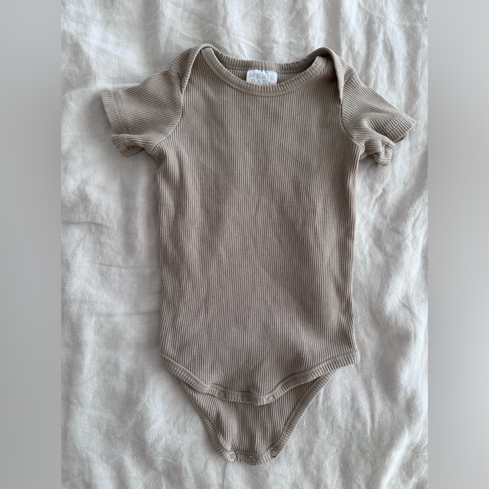 Mebie bodysuit (12-18 mo)